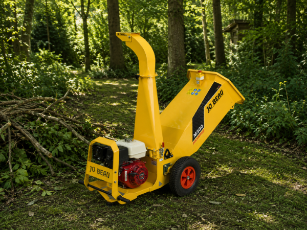 Jo Beau M300 hakselaar — krachtig snoeihout versnipperen